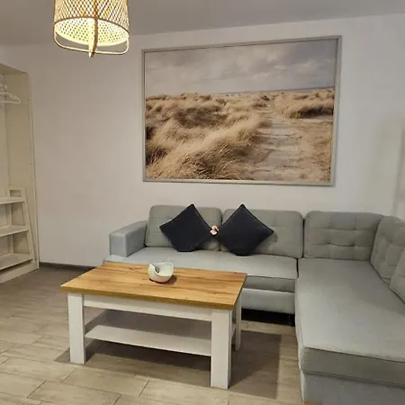 Aqua Rise & Piscine Restaurants Parking Apartment
