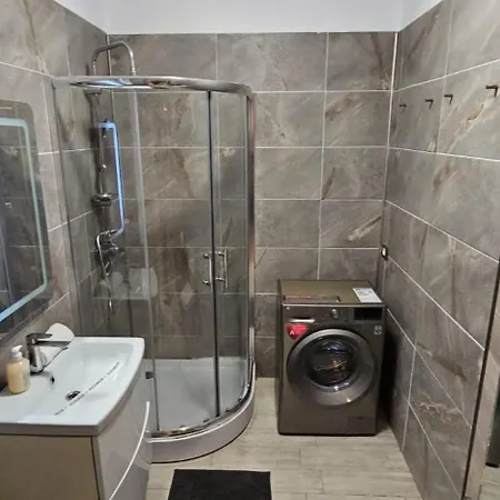 Appartement Aqua Rise & Piscine Restaurants Parking Năvodari
